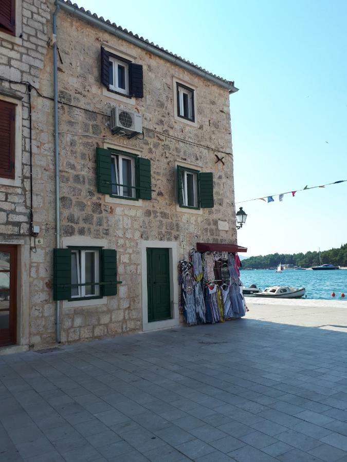 Ferienwohnung House At The Seafront Stari Grad  Exterior foto