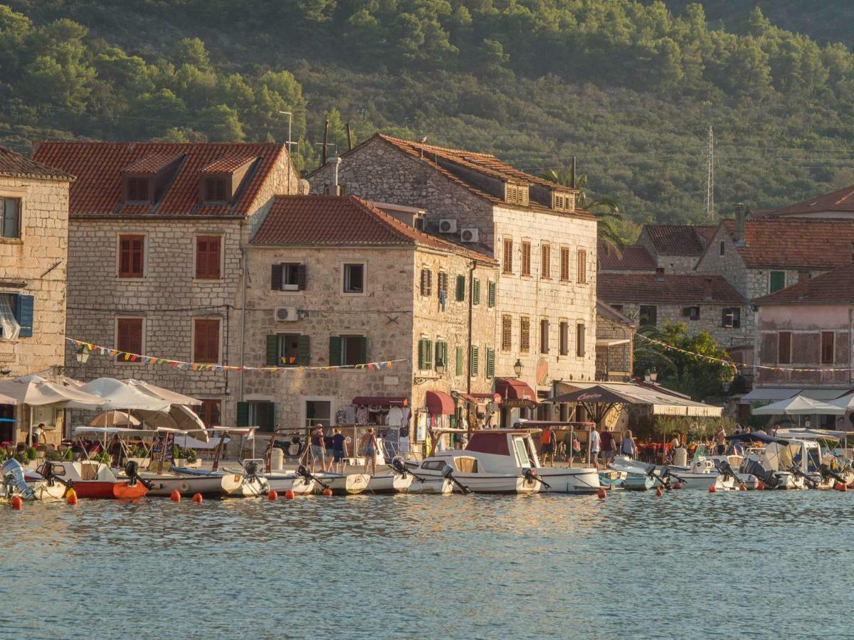 Ferienwohnung House At The Seafront Stari Grad  Exterior foto